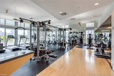 Main picture of The Axis On Brickell