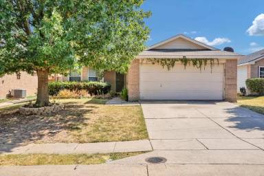 Main picture of 1605 Crestwood Dr