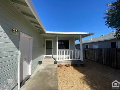 Main picture of 562 Curtin Ln