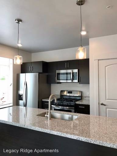 Main picture of Legacy Ridge Apartments