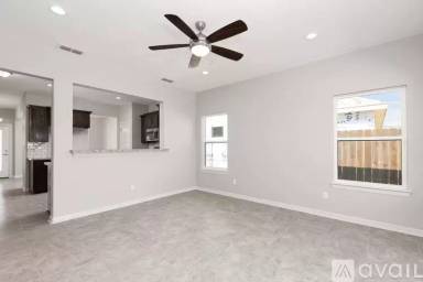 Main picture of 2377 Grove Ln