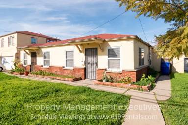 Main picture of 3686 Sunset Ln