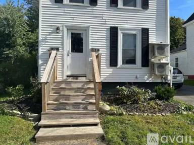 Main picture of 46 Wiley St