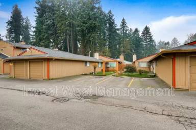 Main picture of 2815 E 19th St