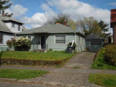 Main picture of 4121 SE Ellis St