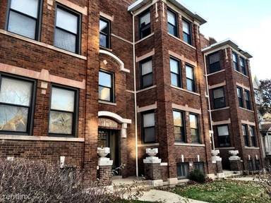 Main picture of 4128 N Pulaski Rd