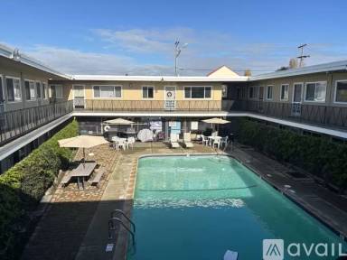 Main picture of 1850 Thau Way