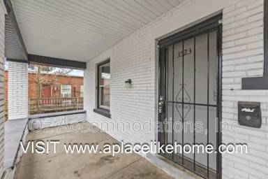Main picture of 3523 Saint John Ave