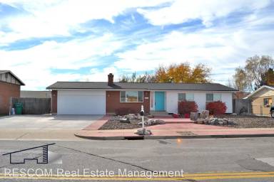 Main picture of 2079 W 4975 S