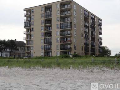 Main picture of 205 E Grand Ave