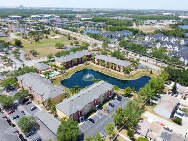 Main picture of 10873 Windsor Walk Dr