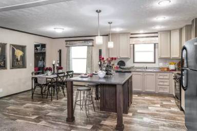 Main picture of 1089 Hemlock Dr