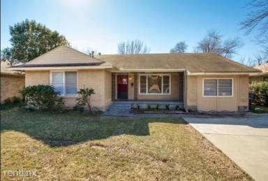 Main picture of 2728 Oates Dr
