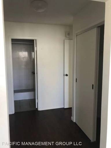 Main picture of Kukui Plaza