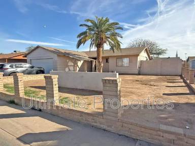 Main picture of 707 N 95th Dr