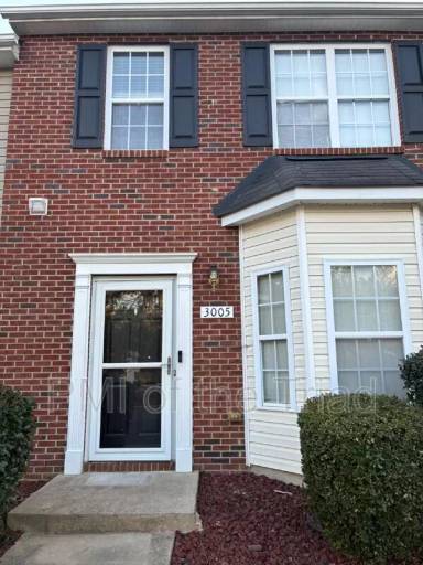 Main picture of 3005 Windsor Creek Way