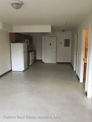 Main picture of 2384 Hoffman St