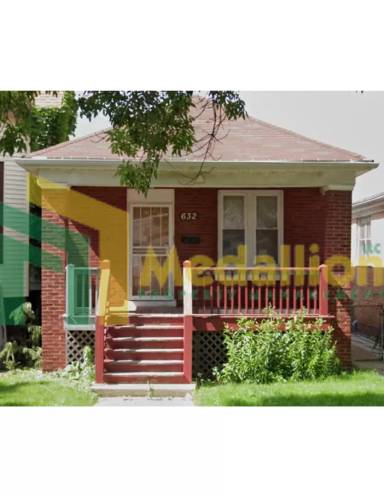 Main picture of 632 E 89th Pl