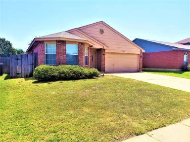 Main picture of 8117 Sweetwater Ln