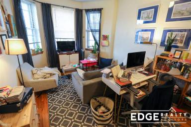 Main picture of 206 Chestnut Hill Ave