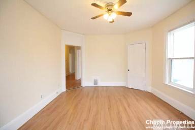 Main picture of 40 Forest St