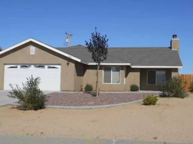 Main picture of 21118 Hugo Way