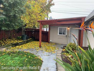 Main picture of 1004 Appian Way