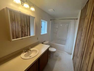 Main picture of 146 S 9th St