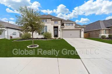 Main picture of 2981 Grove Way