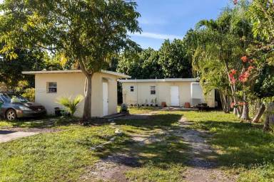 Main picture of 1485 SW 44th Ter