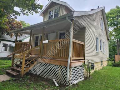 Main picture of 19255 Greeley St