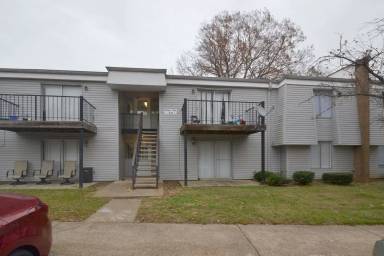 Main picture of High Meadow Condominiums