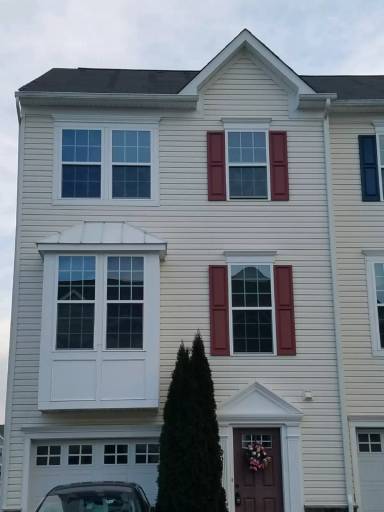 Main picture of 923 Stonehaven Way