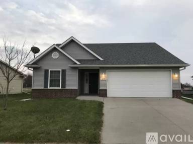 Main picture of 1920 Sherman Dr