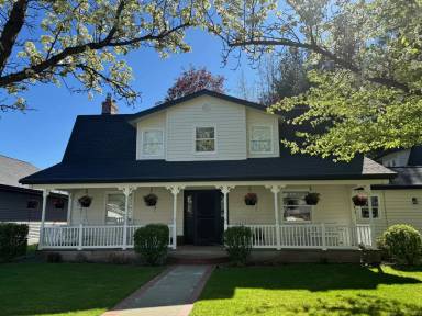 Main picture of 3508 N 22nd St