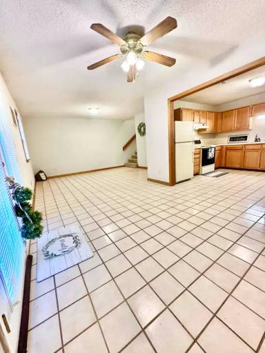 Main picture of 105 Mountain View Dr
