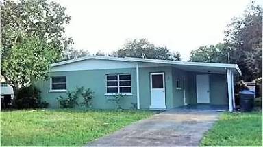 Main picture of 811 Lakeside Dr