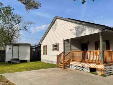 Main picture of 8902 Lockwood Dr