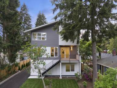 Main picture of 13755 1st Ave NW