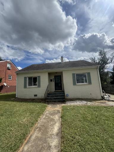 Main picture of 2407 Cornell Dr NW