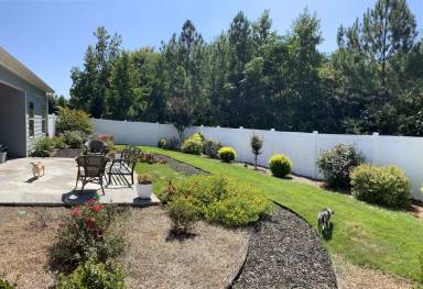 Main picture of 113 Colin Ln