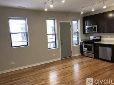 Main picture of 4815 N Christiana Ave
