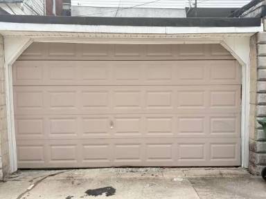 Main picture of 2829 Saint Paul St