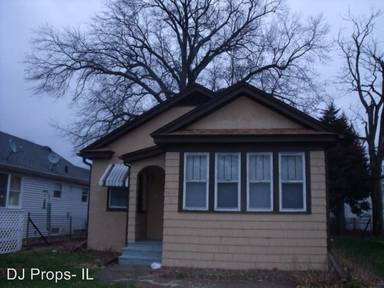 Main picture of 2314 6th Street Ct