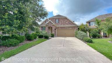Main picture of 39 Butternut Grove Pl