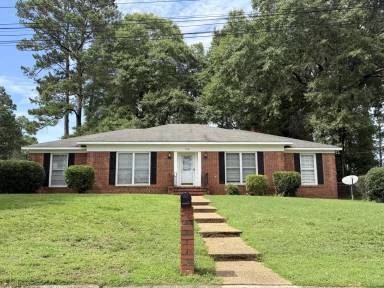 Main picture of 5716 Hastings Sq