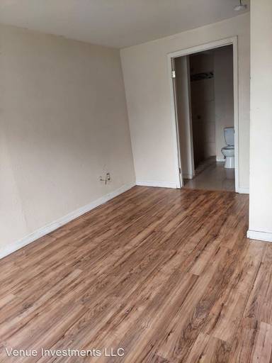 Main picture of 1009 Mack Ave