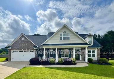 Main picture of 380 Stansbury Dr