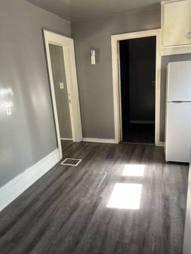 Main picture of 427 W Marion St