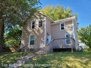 Main picture of 818 Charlotte St